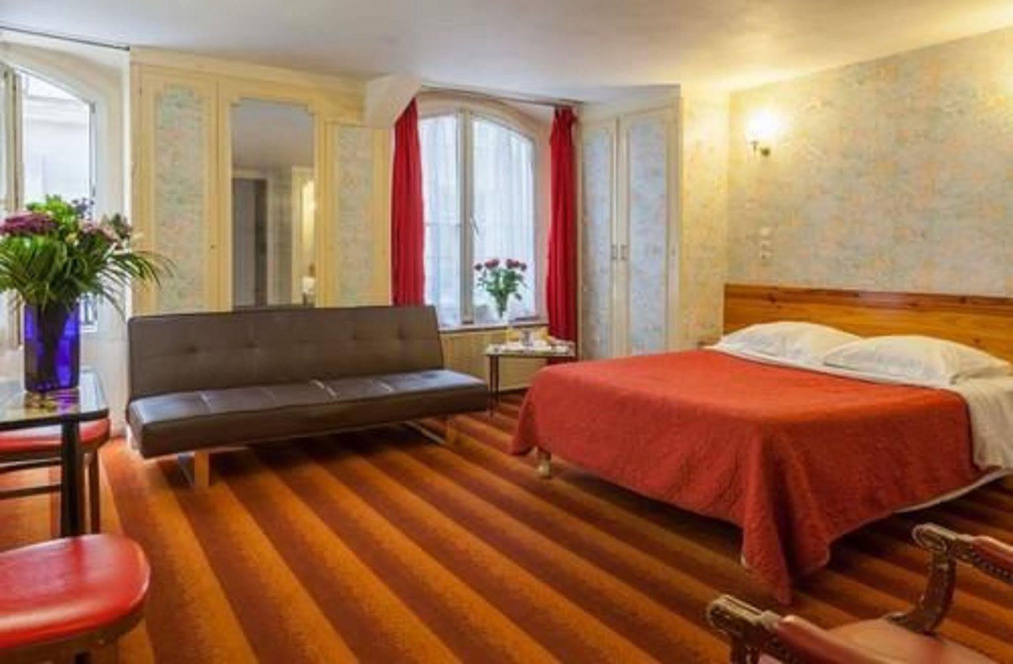 Hotel Tiquetonne Párizs Kültér fotó